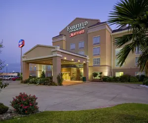 Photo 2 - Fairfield Inn & Suites by Marriott Waco North