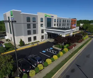 Photo 2 - Holiday Inn Express Quantico - Stafford, an IHG Hotel