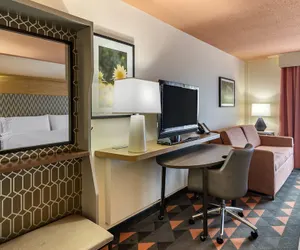 Photo 5 - Holiday Inn Atlanta-Gas South Arena Area by IHG