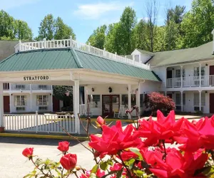 Photo 2 - Stratford Motor Inn East Ellijay