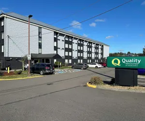 Photo 2 - Quality Inn & Suites Everett