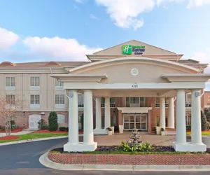 Photo 2 - Holiday Inn Express & Suites Vicksburg, an IHG Hotel