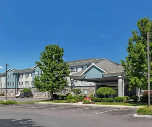 Photo 2 - Comfort Inn & Suites East Greenbush - Albany