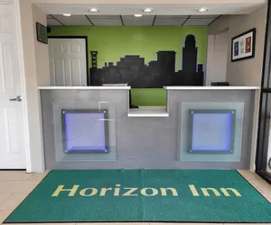 Photo 4 - Horizon Inn Motel