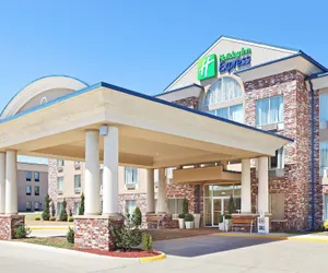 Photo 2 - Holiday Inn Express Hotel & Suites Mountain Home, an IHG Hotel