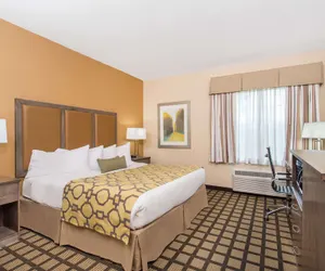 Photo 3 - Baymont by Wyndham Plymouth