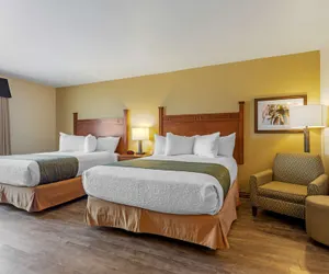 Photo 5 - Best Western Plus Red River Inn