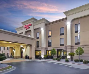 Photo 2 - Hampton Inn Hinesville