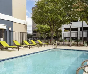 Photo 2 - SpringHill Suites by Marriott Fort Worth University