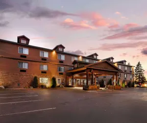 Photo 2 - Best Western Plus Concord Inn