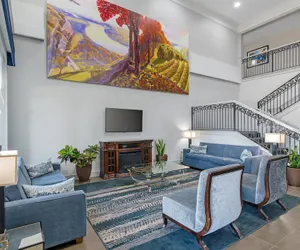 Photo 3 - Best Western Plus Washington Hotel