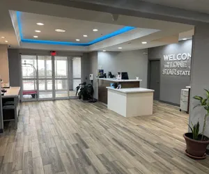 Photo 2 - Hampton Inn Corpus Christi-Northwest I-37