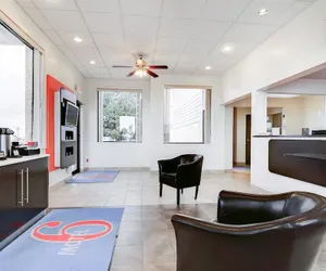 Photo 5 - Motel 6 Colby, KS