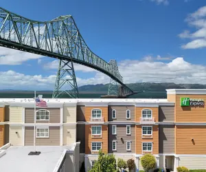 Photo 2 - Holiday Inn Express And Suites Astoria by IHG