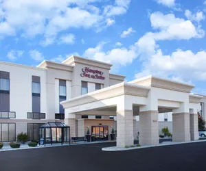 Photo 2 - Hampton Inn & Suites Munster