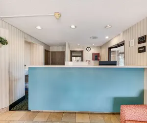 Photo 5 - Rodeway Inn Columbus West