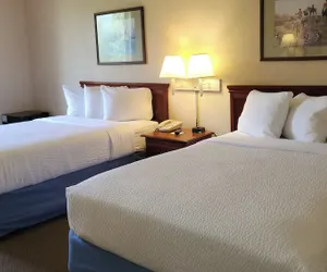 Photo 2 - Magnuson Hotel West Liberty
