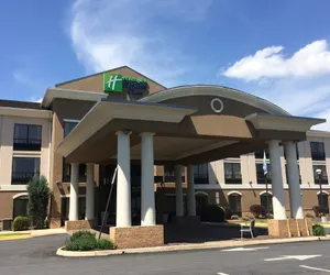 Photo 2 - Holiday Inn Express Hotel & Suites Winchester by IHG