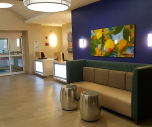 Photo 3 - Holiday Inn Express Hotel & Suites Pearland, an IHG Hotel