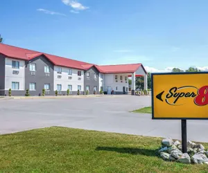 Photo 2 - Super 8 by Wyndham Olney