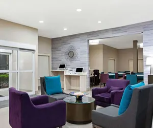 Photo 4 - La Quinta Inn & Suites by Wyndham Pharr North McAllen