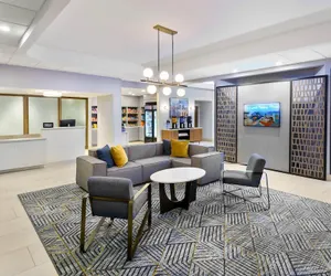 Photo 4 - Homewood Suites by Hilton® Orlando-UCF Area