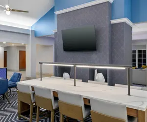 Photo 3 - Homewood Suites by Hilton® Orlando-UCF Area