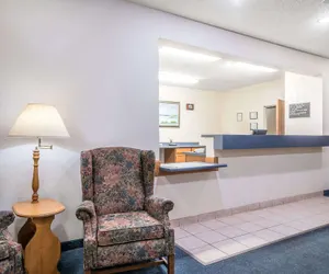 Photo 3 - Super 8 by Wyndham Neillsville WI
