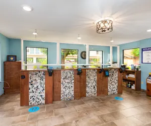 Photo 3 - Creekstone Inn