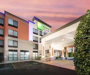 Photo 2 - Holiday Inn Express Hotel & Suites Pasco-Tri Cities, an IHG Hotel