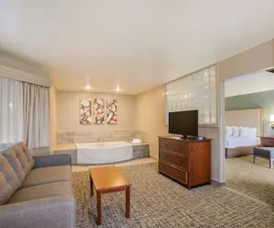 Photo 5 - Best Western Harbour Pointe Lakefront