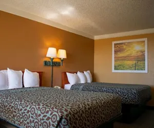 Photo 5 - Days Inn by Wyndham Hillsboro TX