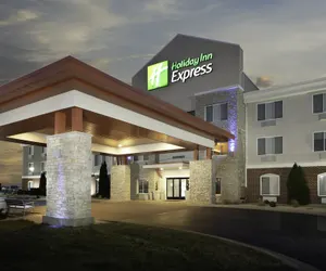 Photo 2 - Holiday Inn Express Rochelle, an IHG Hotel