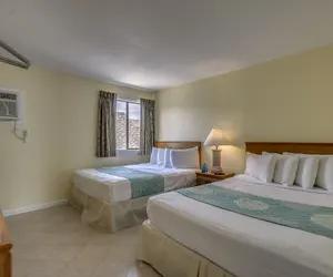 Photo 3 - Daytona Inn And Suites