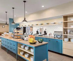 Photo 2 - Country Inn & Suites by Radisson, Madison West, WI