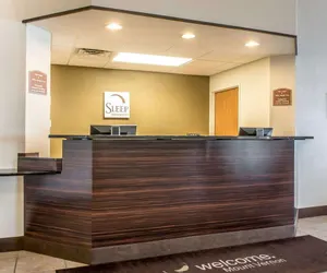Photo 4 - Sleep Inn & Suites Mount Vernon