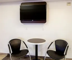 Photo 5 - Motel 6 Anchorage, AK - Midtown