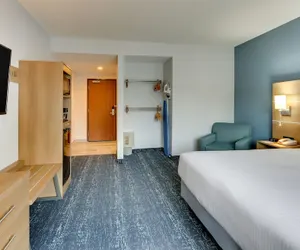 Photo 4 - ParkShore Resort