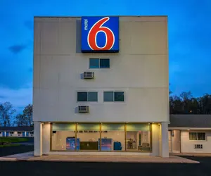 Photo 2 - Motel 6 Bellville, OH - Mid Ohio