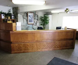 Photo 5 - Yellowstone Country Inn