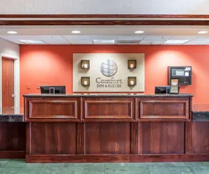 Photo 4 - Comfort Inn & Suites