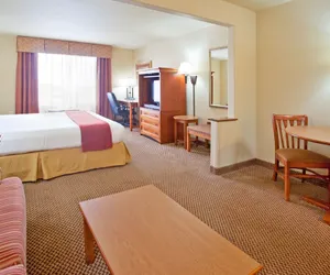 Photo 5 - Holiday Inn Express & Suites Cedar City, an IHG Hotel