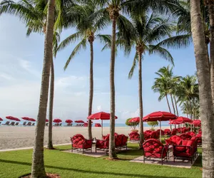 Photo 2 - Acqualina Resort & Residences On The Beach