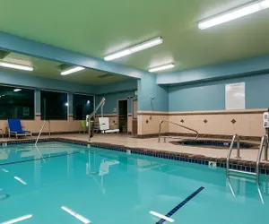 Photo 2 - Holiday Inn Express & Suites Everett by IHG