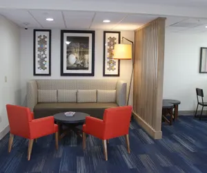 Photo 3 - Holiday Inn Express Hotel & Suites Orlando South-Davenport by IHG