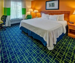 Photo 5 - Stones River Inn & Suites