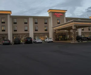 Photo 2 - Hampton Inn Hartwell