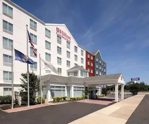 Photo 2 - Hilton Garden Inn Queens/JFK Airport