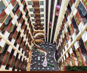 Photo 2 - Embassy Suites by Hilton St. Louis St. Charles