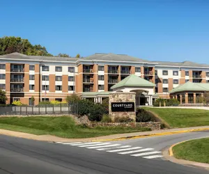 Photo 2 - Courtyard by Marriott Newark-University of Delaware